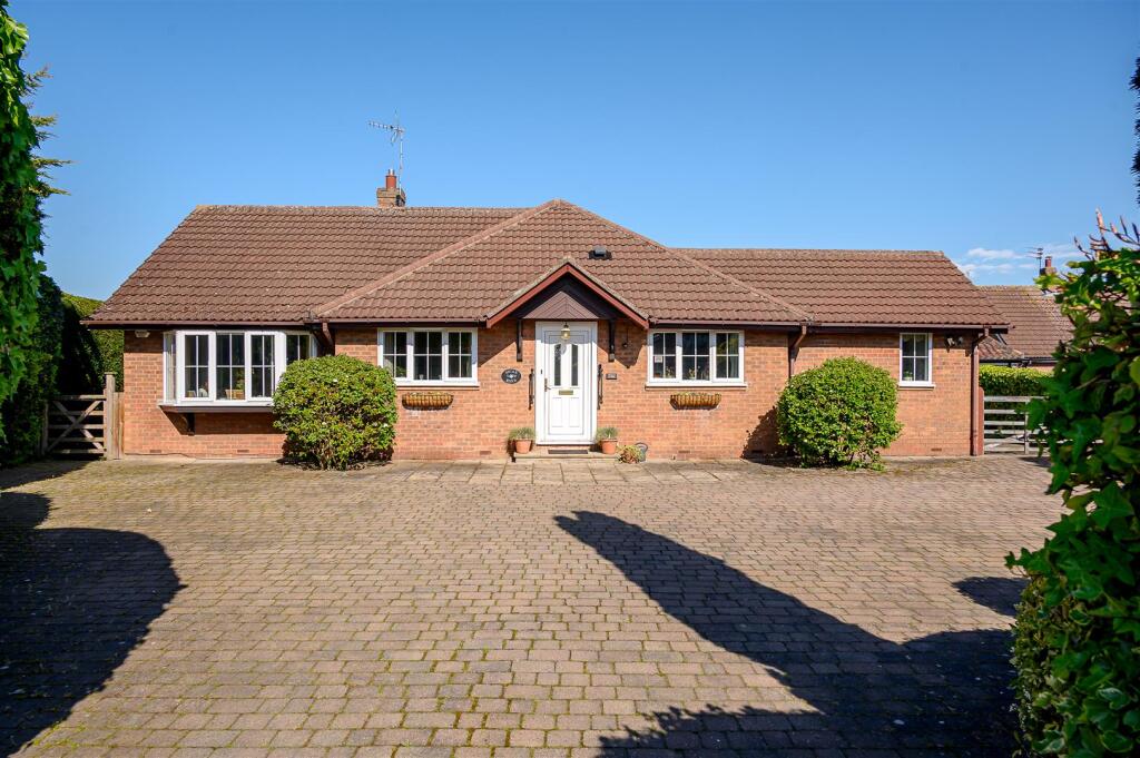 Main image of property: Long Ridge Lane, Nether Poppleton, York, YO26 6LX