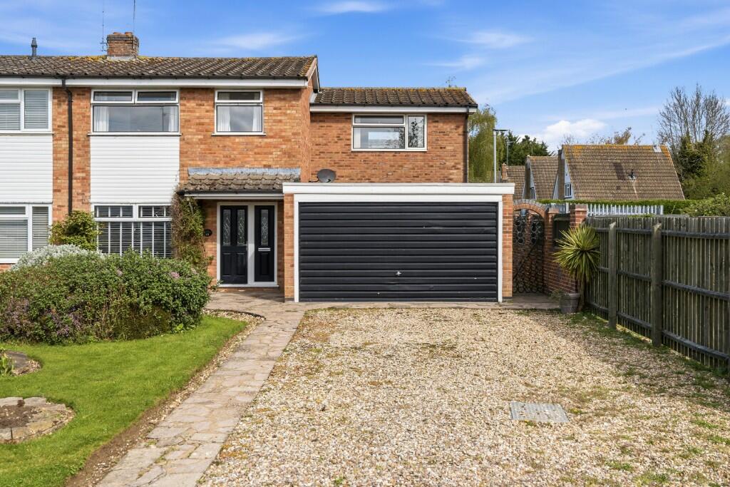 Main image of property: Brookfield Way, Kibworth,  LE8 0SA