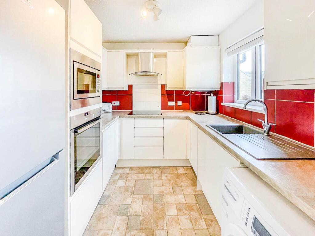Badger Hill, Brighouse, West Yorkshire, HD6 photo 4
