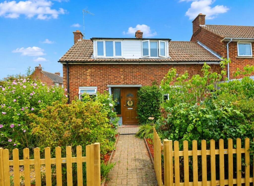 Main image of property: The Chase, Boreham