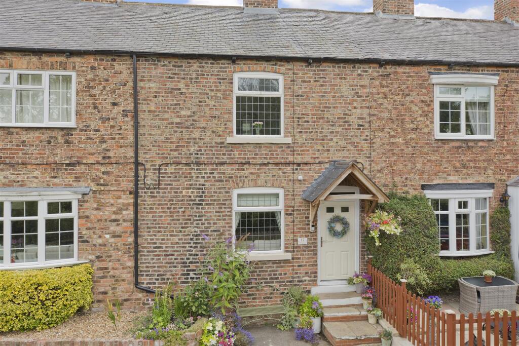 Main image of property: 6 Anchor Terrace, Langthorpe, Boroughbridge