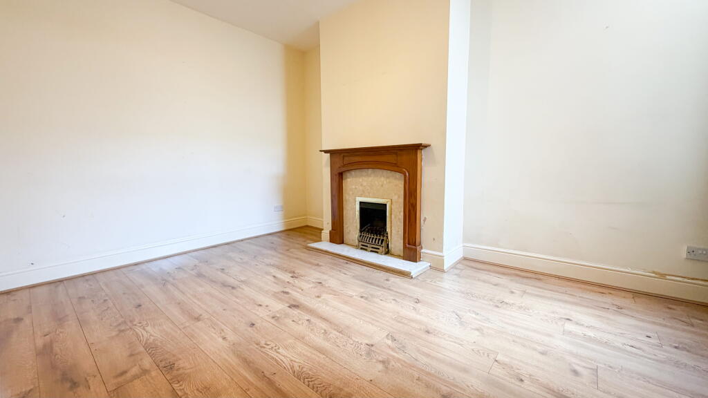 House in Stockport, Greater Manchester - View 5