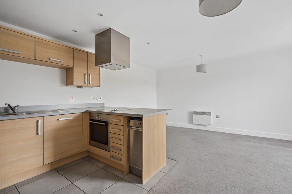 Apartment in Slough - View 3