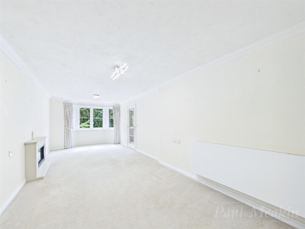 Apartment in London, Selsdon - View 3