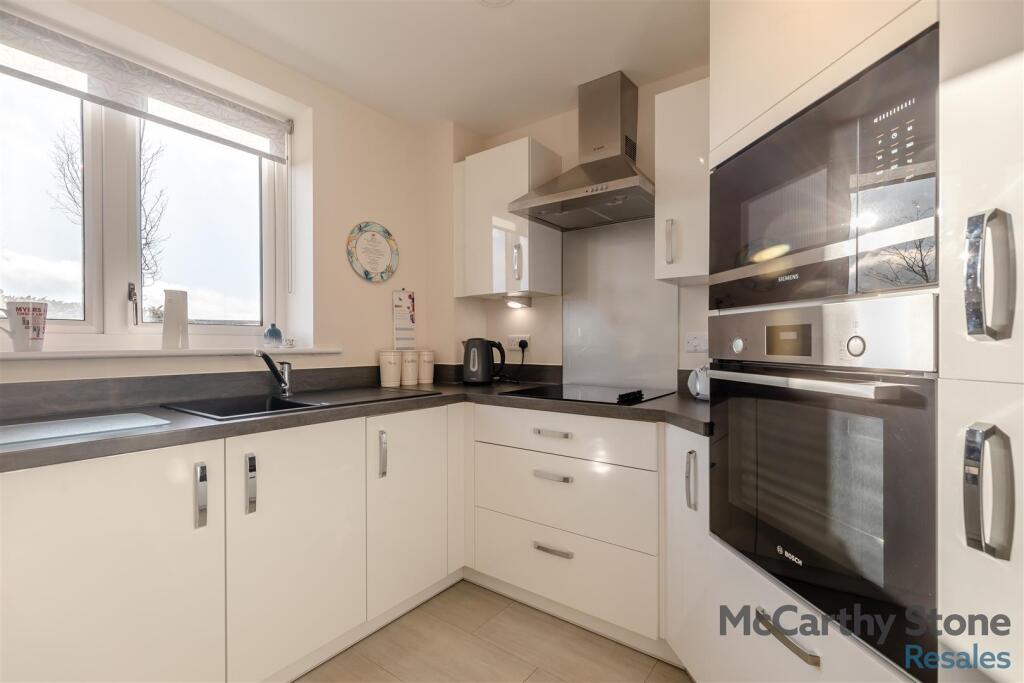 Apartment in Sheffield, Stannington, Bradfield - View 5