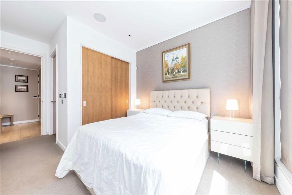 Apartment in London - More