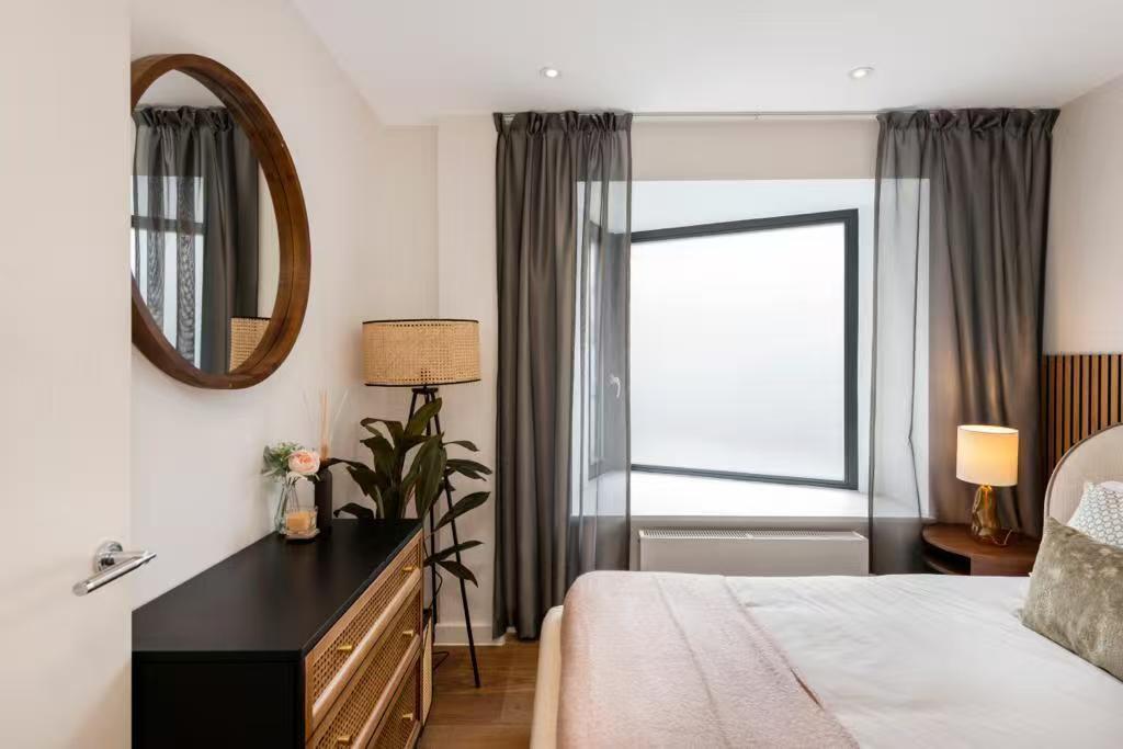 Apartment in London - More