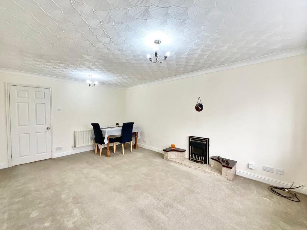 House in Stoke-on-Trent - View 3