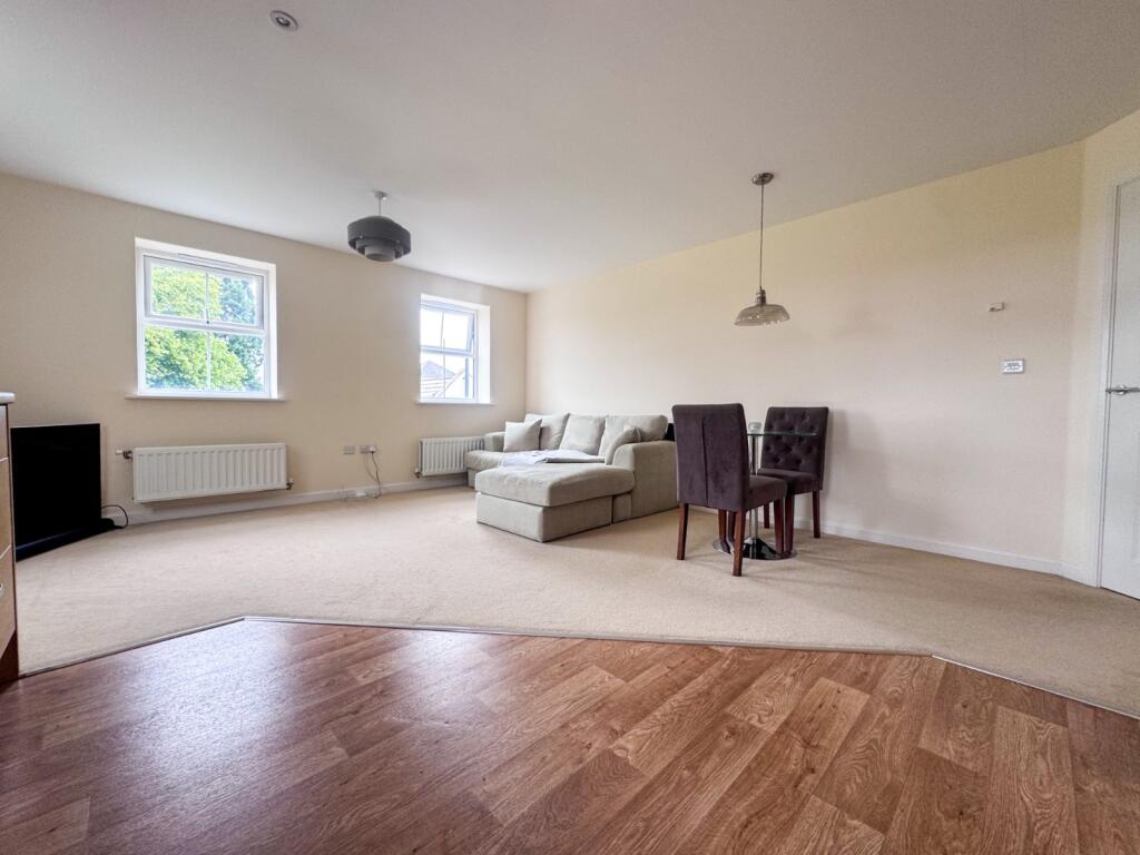 Oak Leaze, Patchway, Bristol, BS34 photo 4