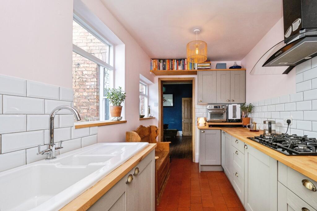 House in Beverley, East Riding of Yorkshire - View 3