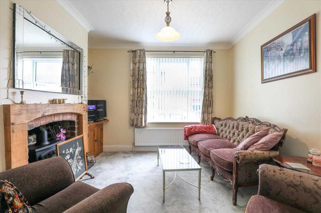 House in Burton Latimer - View 2