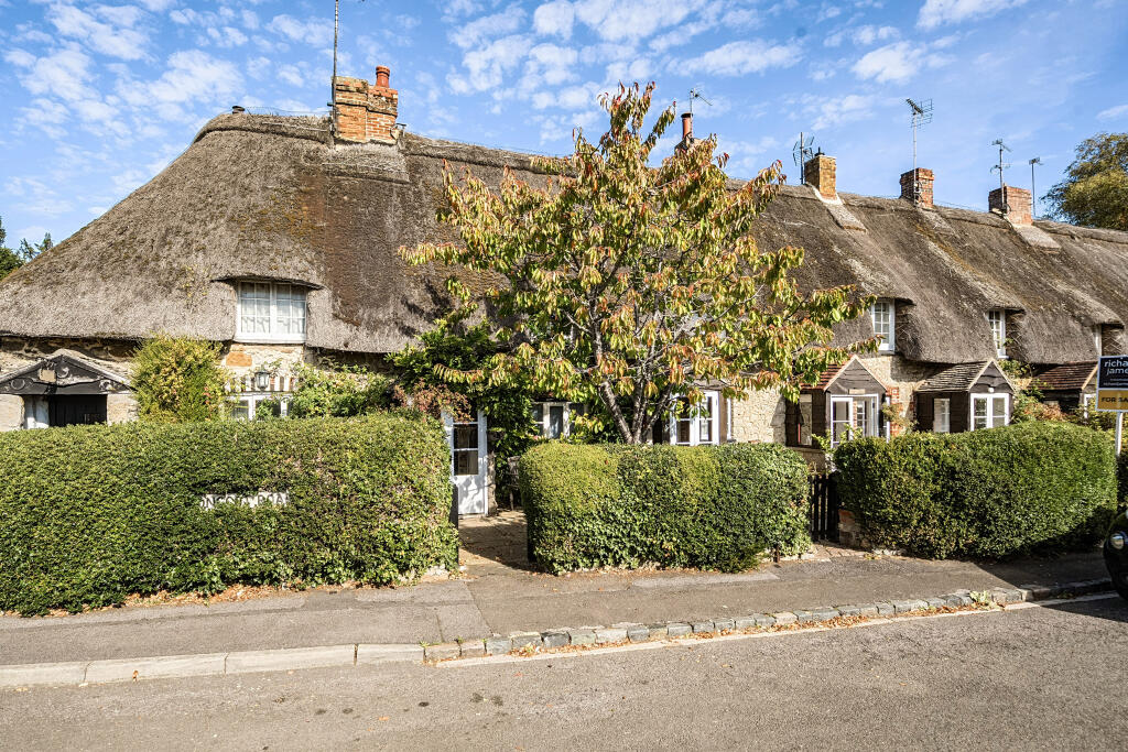 Main image of property: Longcot Road, Shrivenham, Swindon, SN6