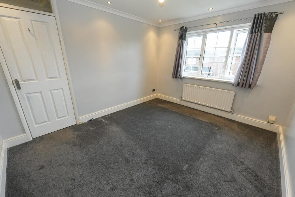 Additional image 12 of Shinwell Crescent, Oldbury, B69