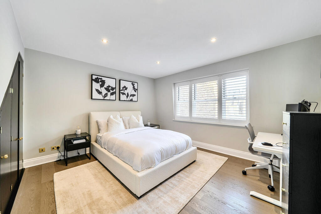 Apartment in London - View 4