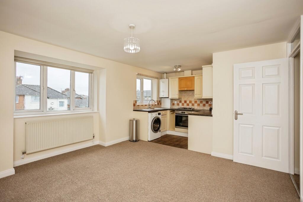 Apartment in Charnwood, Leicestershire - View 5