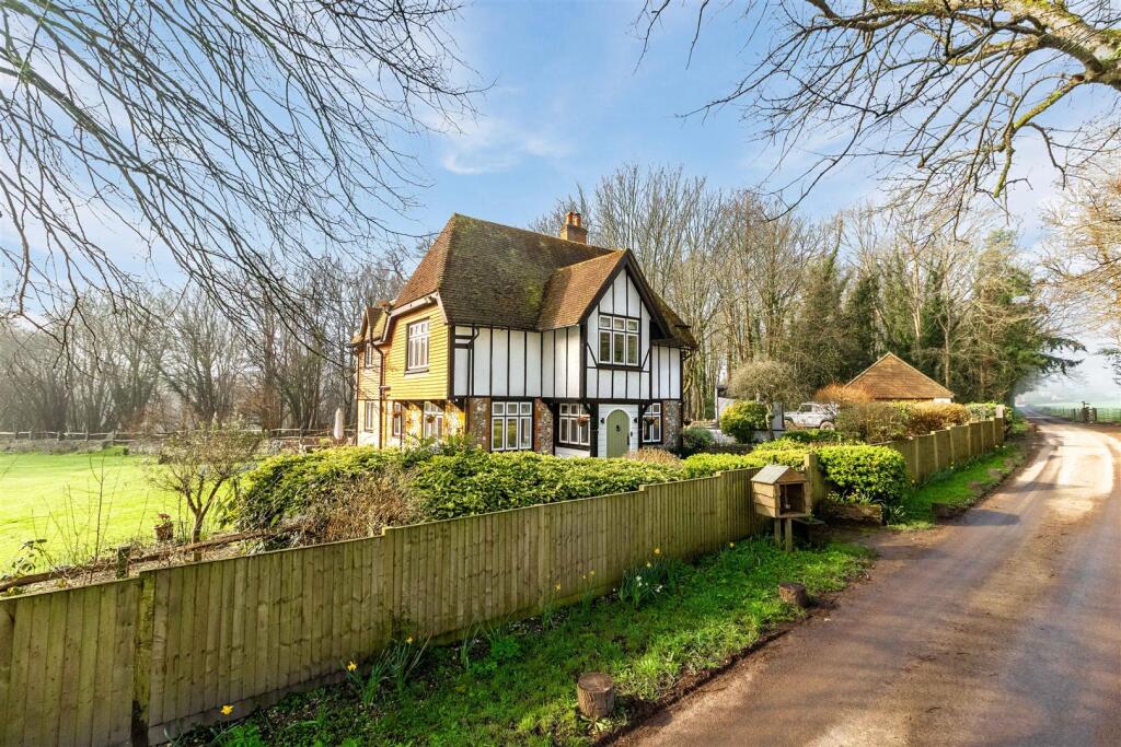 Main image of property: Findon, Worthing