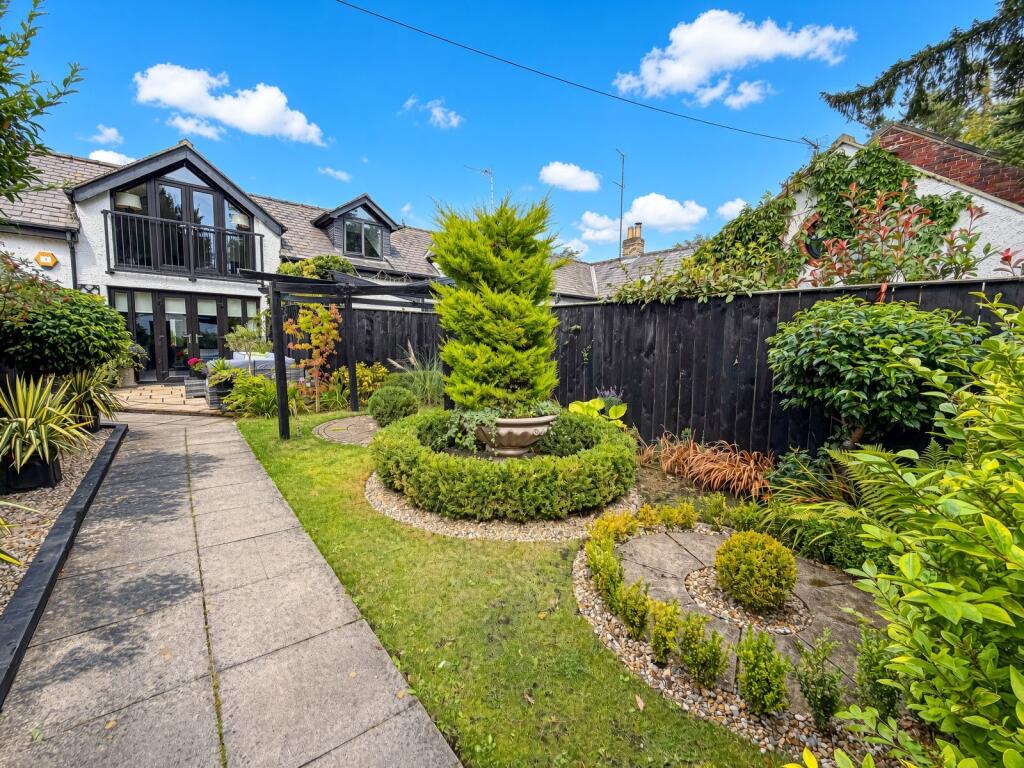 House in Newcastle upon Tyne - More