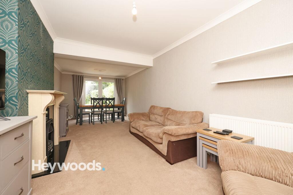 House in Stoke-on-Trent - View 4