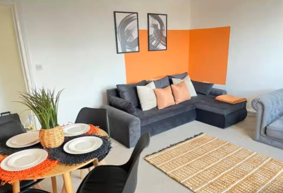 Main image of property: Oatland Court, LEEDS