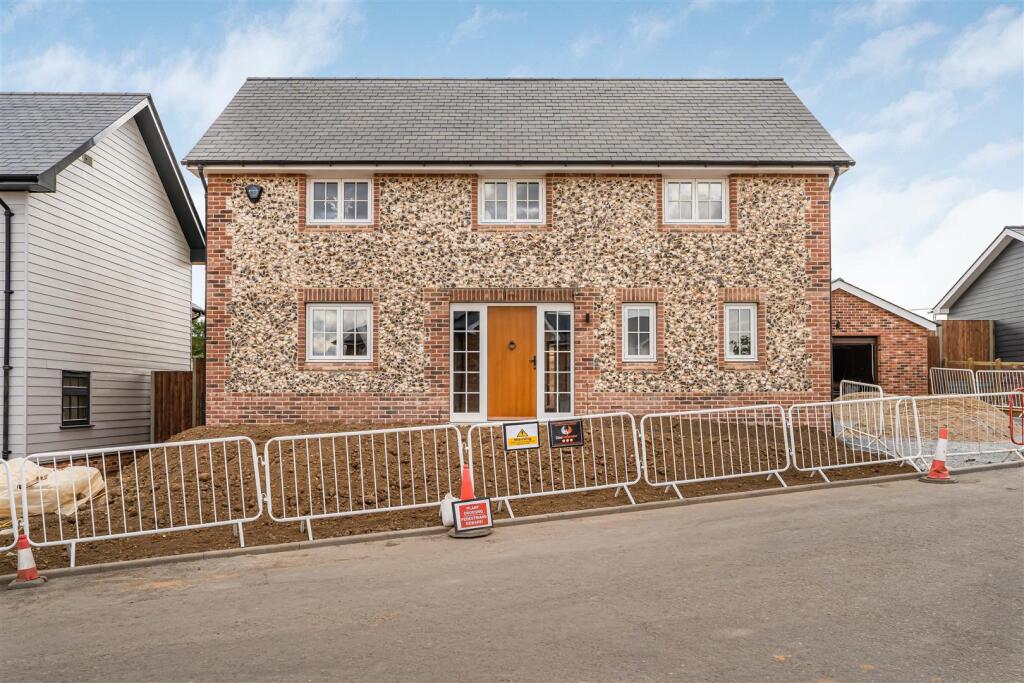 Main image of property: Manuden