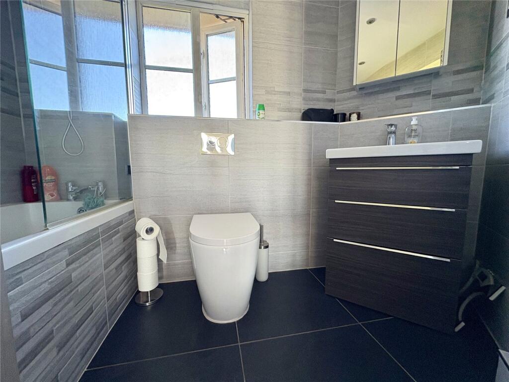 Apartment in Chafford Hundred, South Stifford - More
