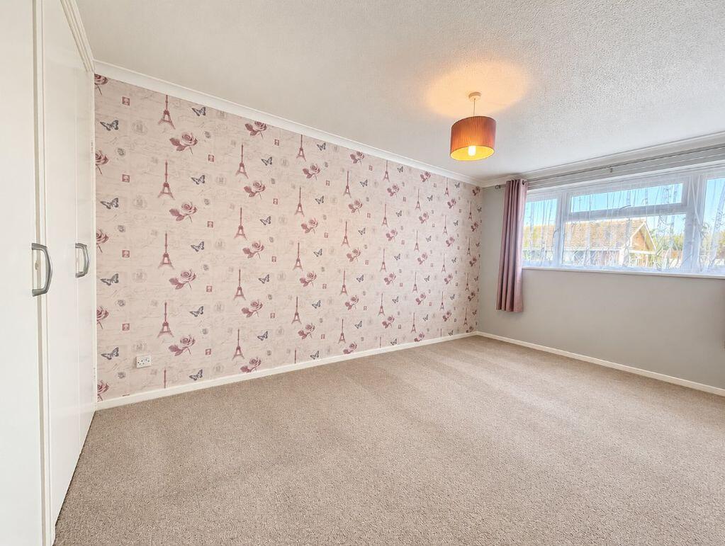 House in Portsmouth - View 5