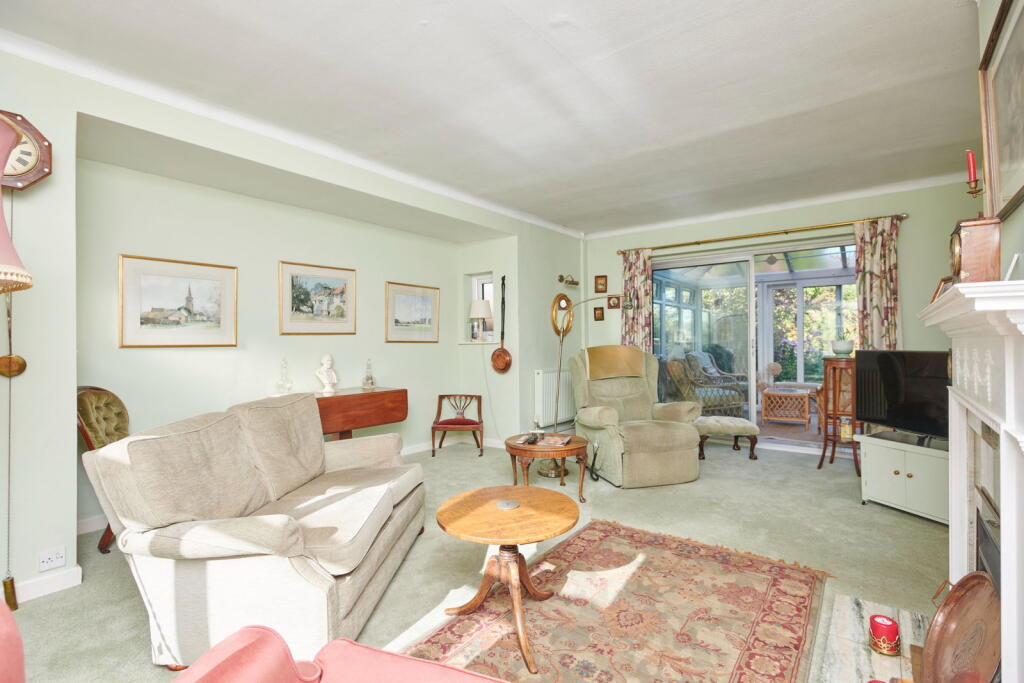 House in Wellingborough, Hatton Park - View 3