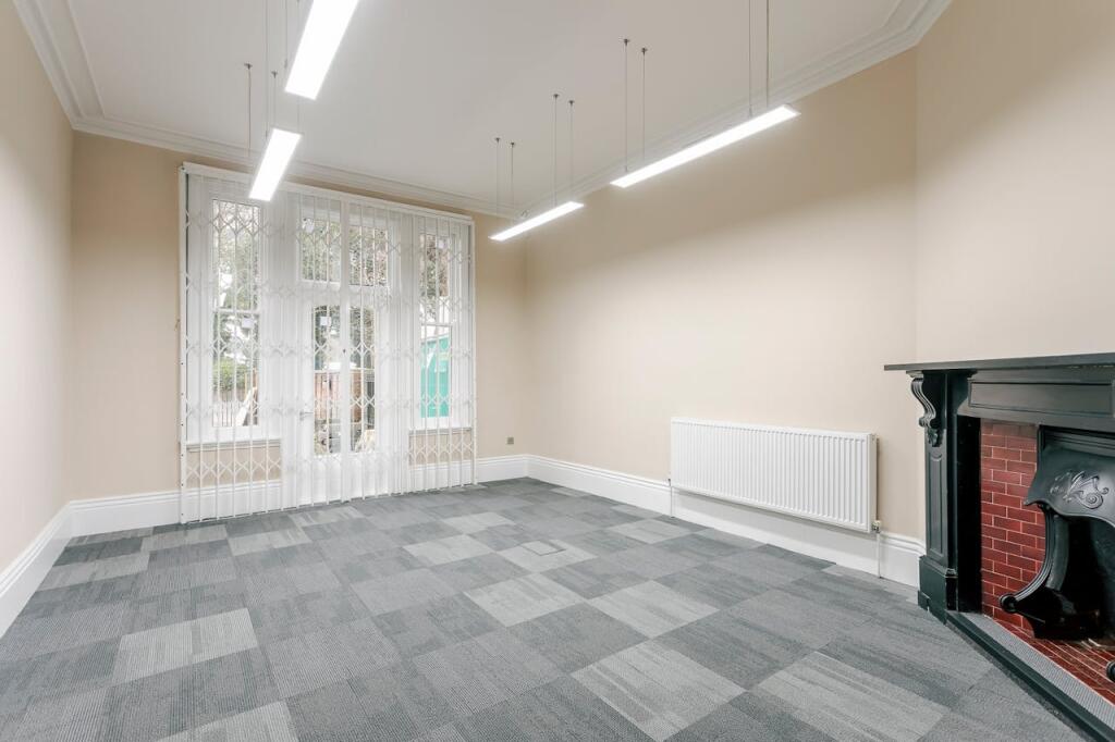 Additional image 7 of 9 Greenfield Crescent, Birmingham, B15 3AU