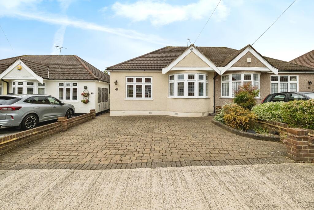 Main image of property: Ascot Gardens, Hornchurch, RM12