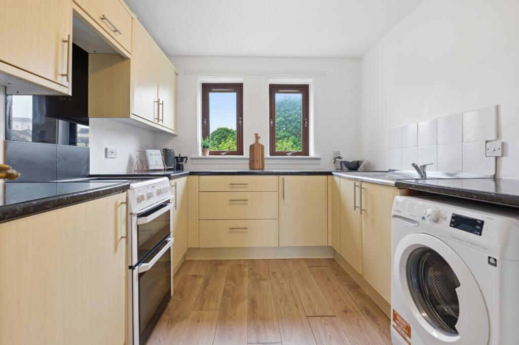 Apartment in Glasgow - View 5