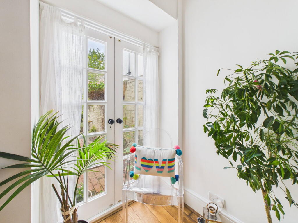 House in Brighton - More