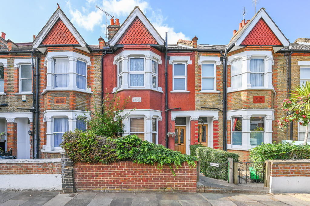 Apartment in London - View 3