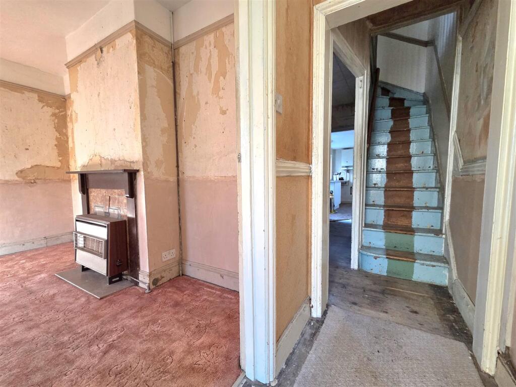House in Gloucester, Barton - View 4