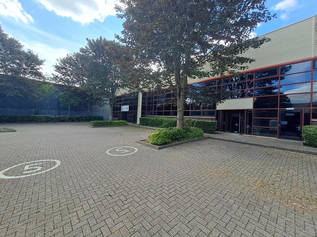 Photo 6