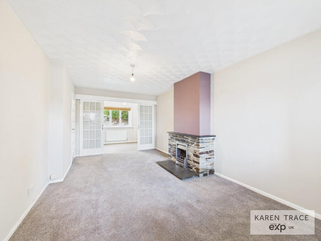 House in Plymouth - View 4