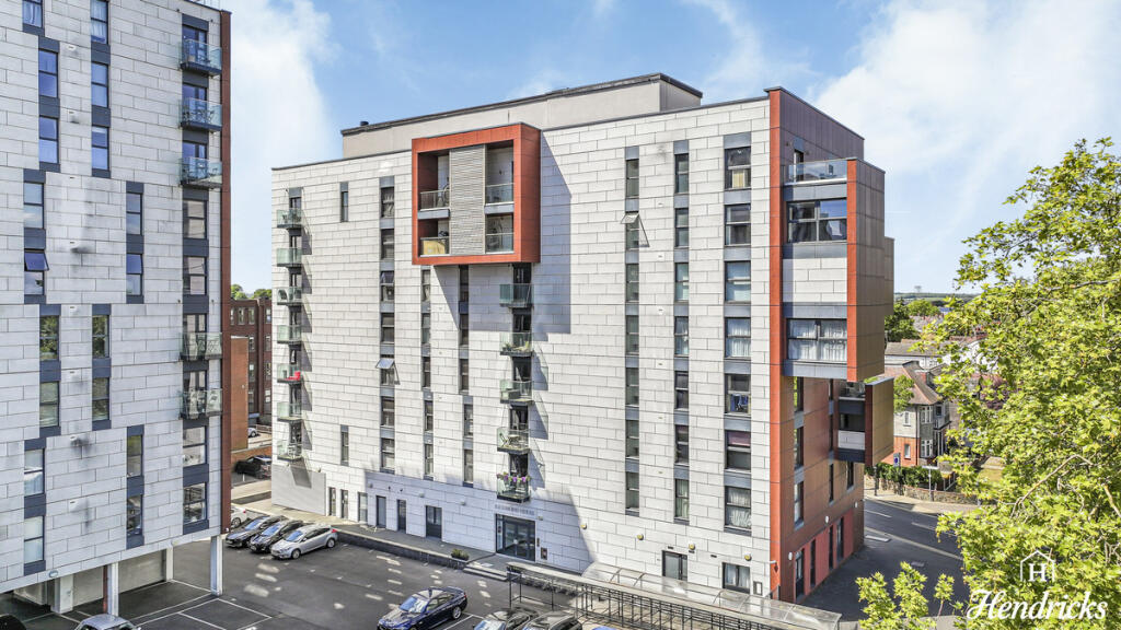 Main image of property: Victoria Avenue, Southend-on-sea, SS2 6