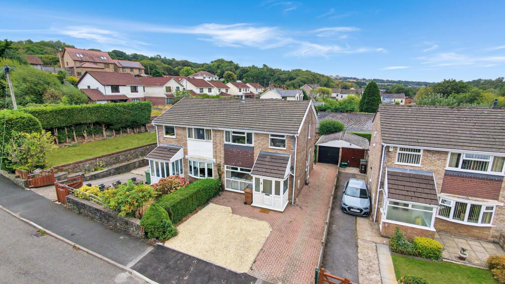 Main image of property: Victoria Road, Fleur De Lis, NP12