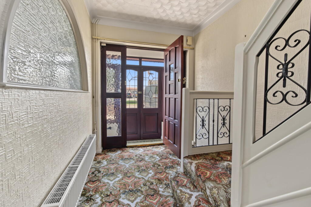 House in London - View 5