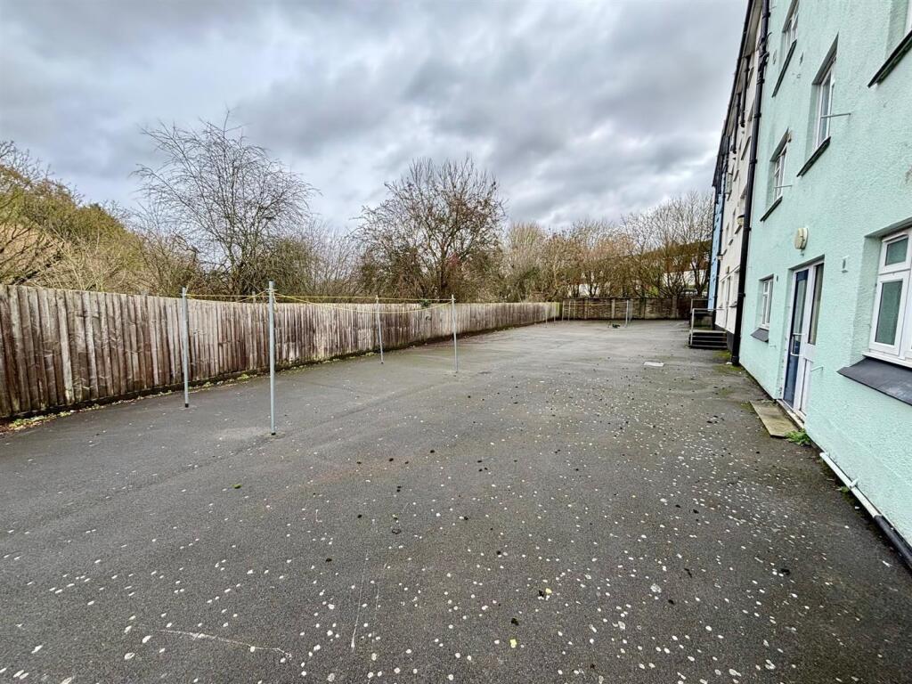 Additional image 8 of Austin Close, Frome