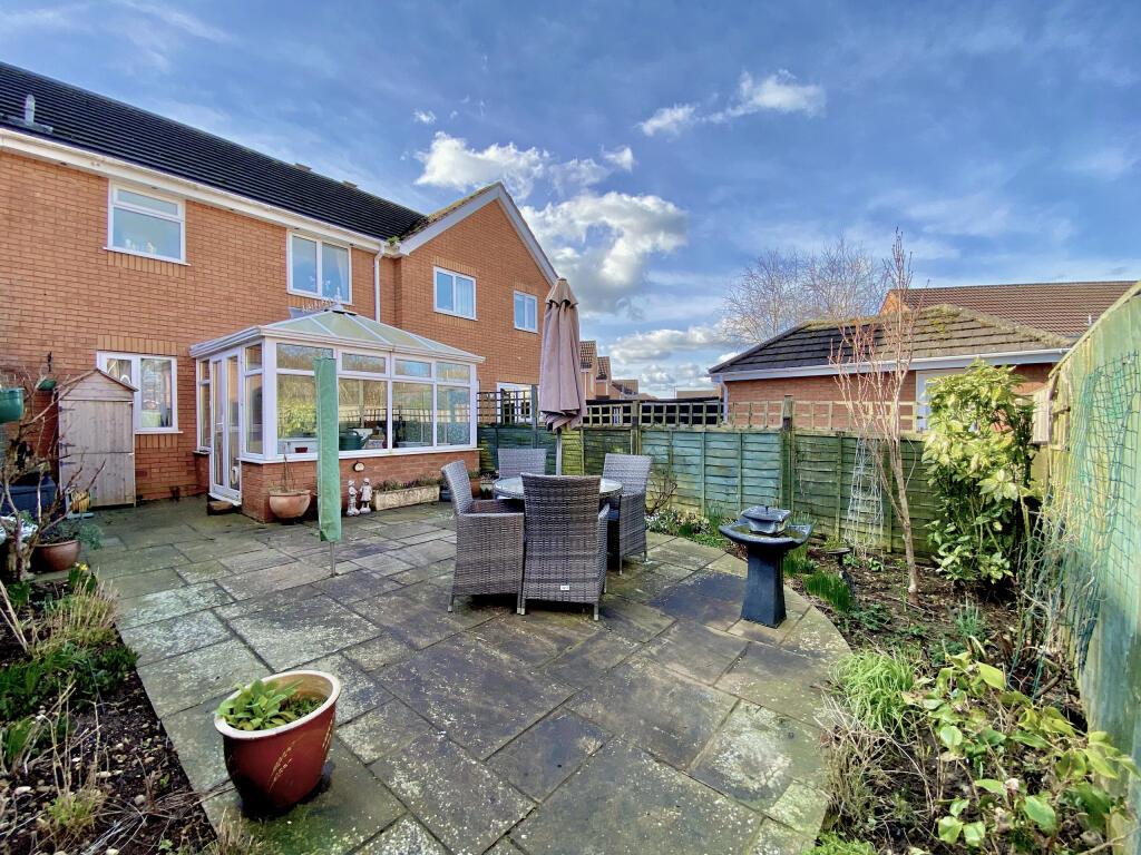 Speedwell Close, Melksham, Wiltshire photo 2