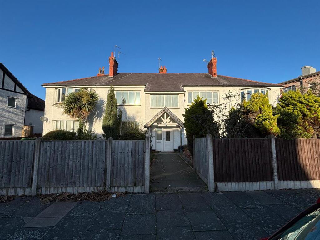 Main image of property: Marlowe Road, Hilary Mansions, Wallasey, Merseyside