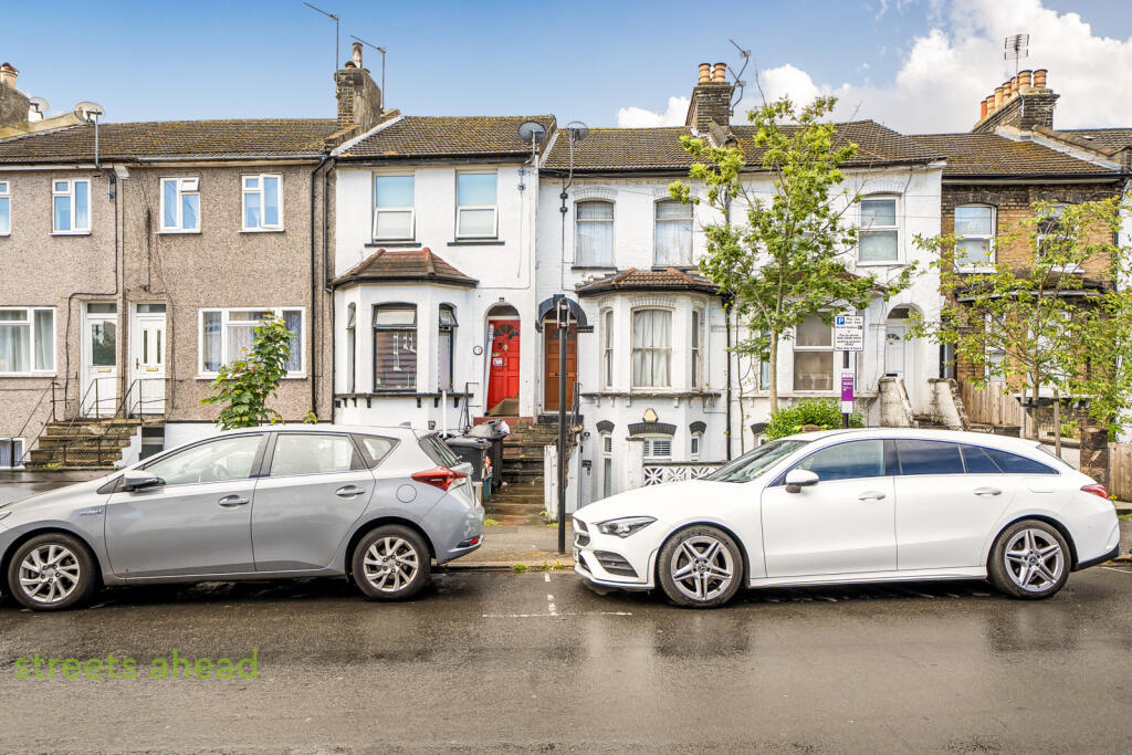 Main image of property: Oval Road, East Croydon, CR0