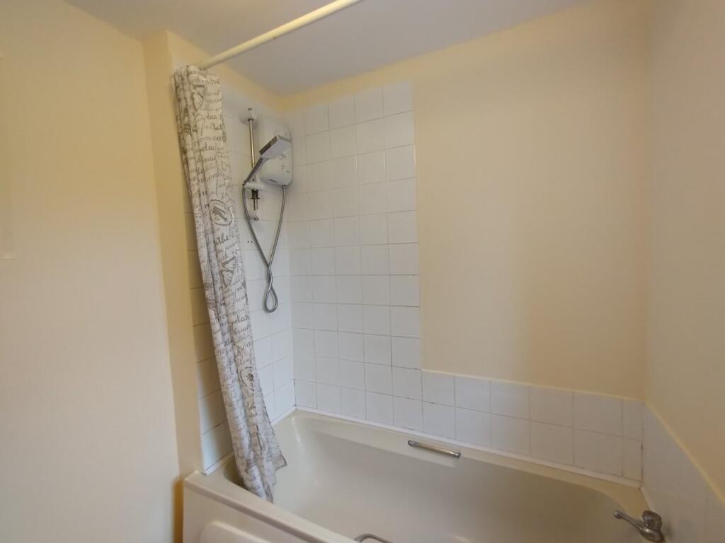 Apartment in Peterborough - More
