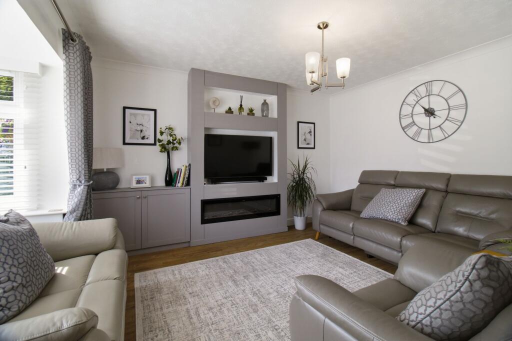 House in Worcester - More