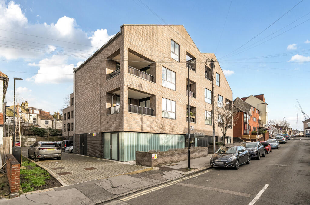 Main image of property: Chipstead Avenue, Thornton Heath