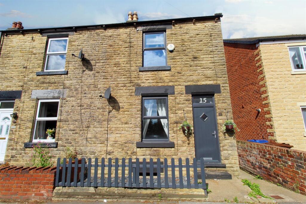 Main image of property: New Street, Mapplewell, Barnsley, S75 6EJ