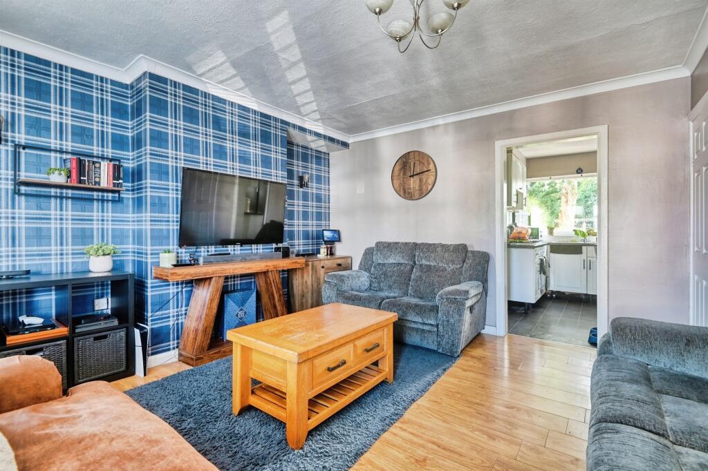 House in Birmingham, West Midlands - View 5
