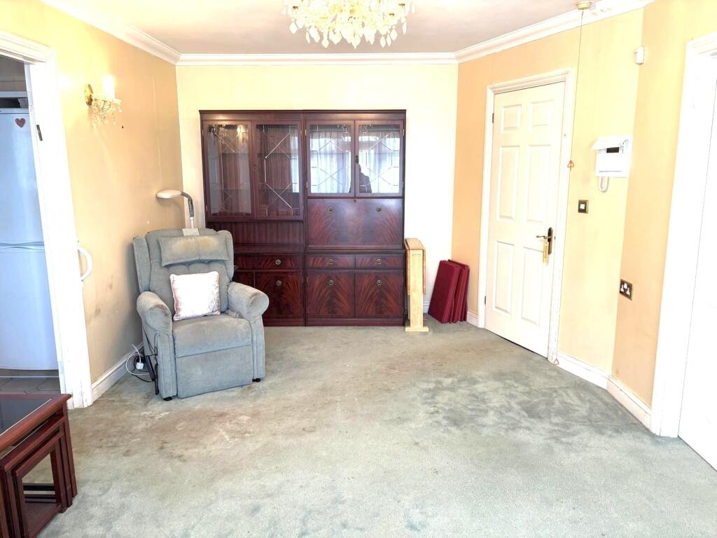 Apartment in London - View 4