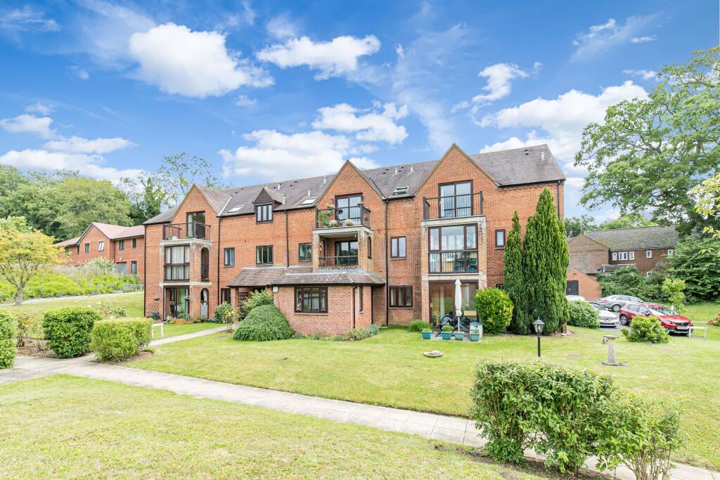 Main image of property: Parklands, Eynsham Road, Farmoor