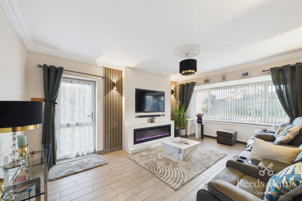 House in Wakefield - View 3